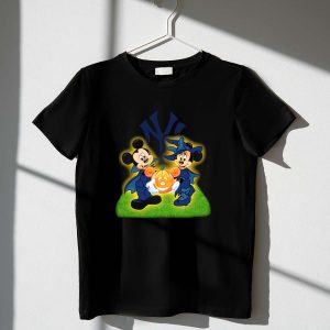 Mickey And Minnie Halloween Pumpkin New York Yankees T-Shirt