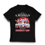 Never underestimate woman who understands baseball and loves cincinnati reds shirt t shirt 3 3.jpg