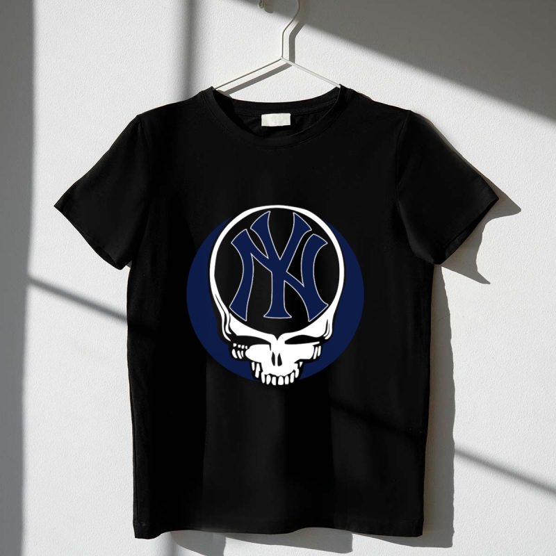 New York Yankees Grateful Dead Skull Logo Fusion T Shirt t shirt 1 1
