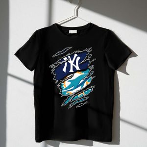 New York Yankees X Miami Dolphins Fan Fusion T-Shirt For Sports Lovers