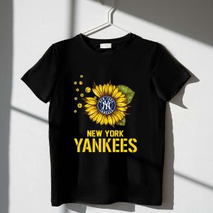 New York Yankees Sunflower Graphic T-Shirt For Fans And Collectors