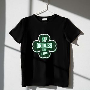 St Patrick'S Day Orioles Est 1894 Green Clover Baseball T-Shirt