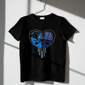Panthers Yankees Skull Heart Love Graphic T-Shirt For Fans