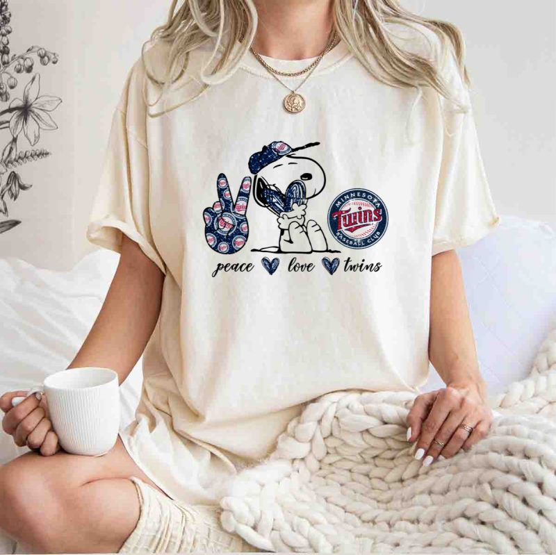 Peace Love Minnesota Twins Snoopy Baseball Club T Shirt t shirt 1 1