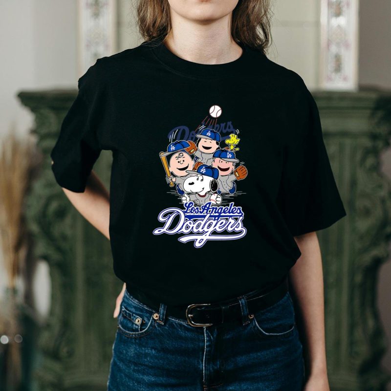 Snoopy Peanuts Gang Los Angeles Dodgers Baseball T-Shirt for Fans - Image 2