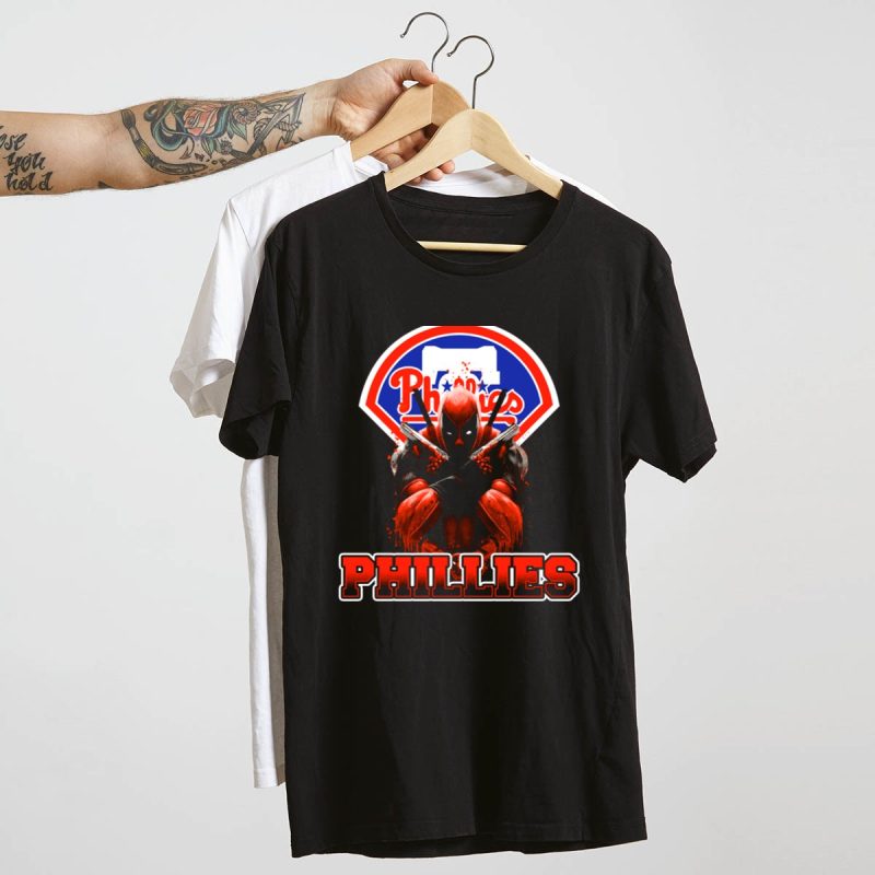 Philadelphia Phillies Deadpool Fan T-Shirt - Perfect for Sports Enthusiasts - Image 4