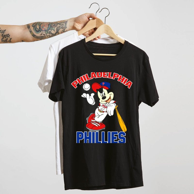 Philadelphia Phillies Mickey Mouse Baseball Player T-Shirt for Fans - Image 4