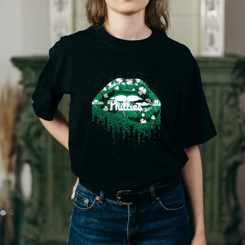 Sparkling Shamrock Phillies Green Clover Pattern T-Shirt for Fans - Image 2