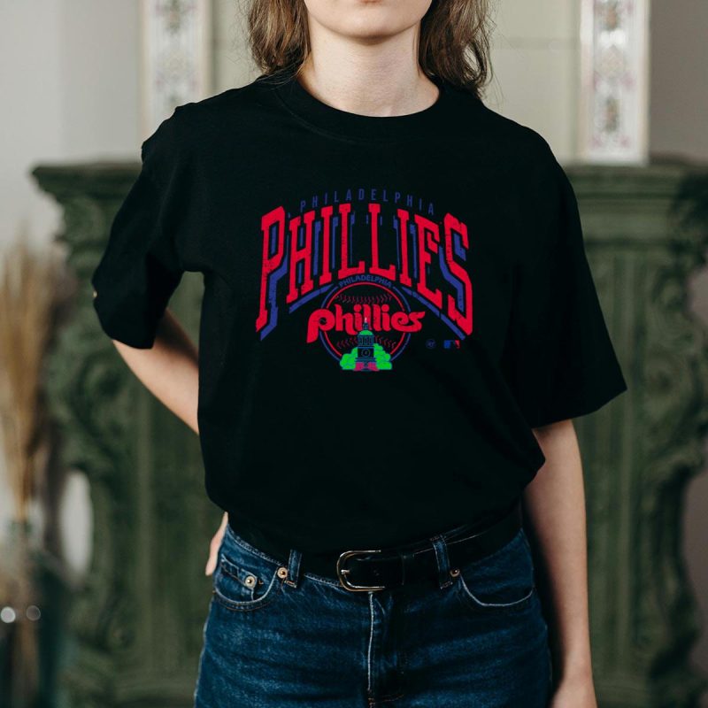 Vintage Phillies Baseball T-Shirt - Retro Fan Tee for Sports Lovers - Image 2