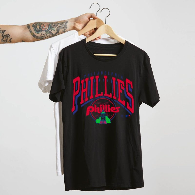 Vintage Phillies Baseball T-Shirt - Retro Fan Tee for Sports Lovers - Image 4