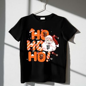 Santa Claus Ho Ho Ho Christmas Snowflakes T-Shirt - San Francisco Giants