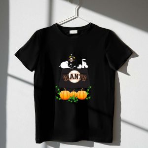 Snoopy Pumpkin House T-Shirt - San Francisco Giants Fan Apparel