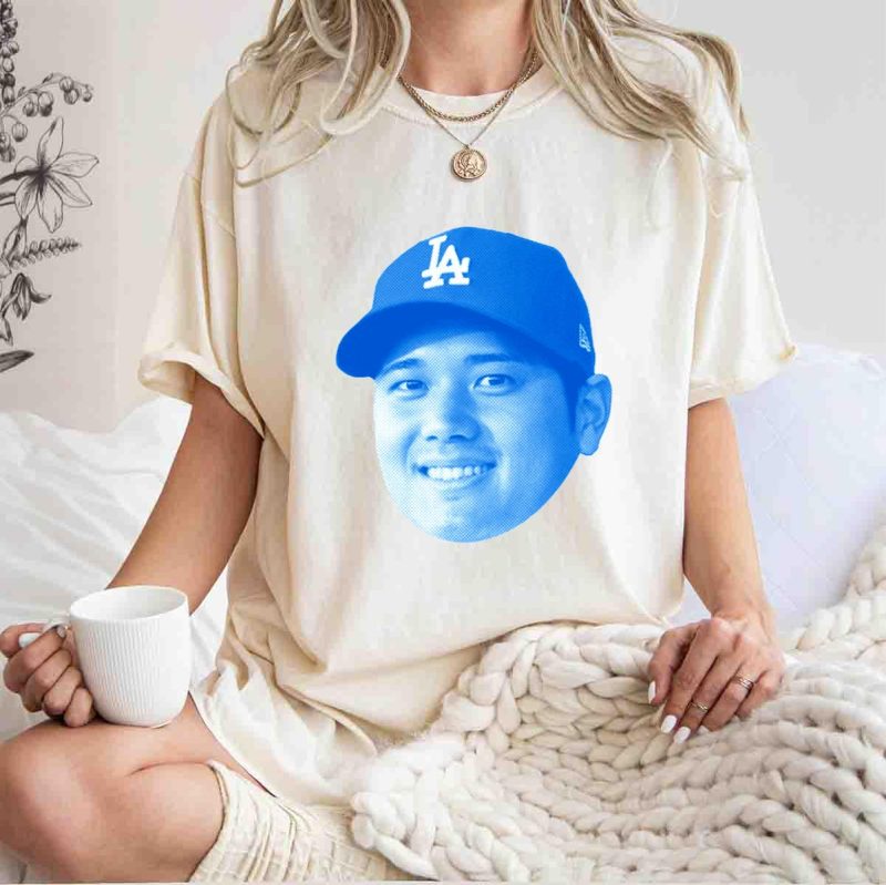 Shohei Ohtani Halftone Face Graphic T-Shirt for Baseball Fans