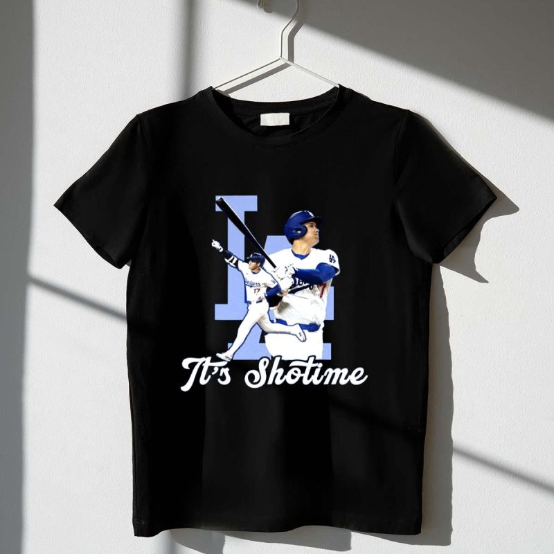 Shohei Ohtani It's Showtime Los Angeles Dodgers T-Shirt