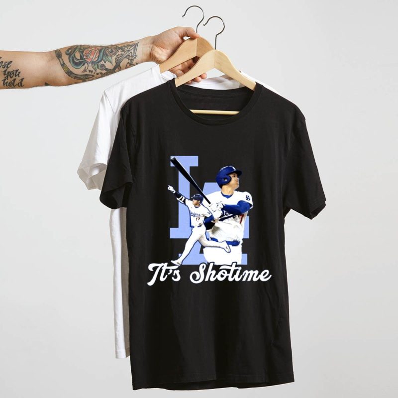 Shohei Ohtani It's Showtime Los Angeles Dodgers T-Shirt - Image 4