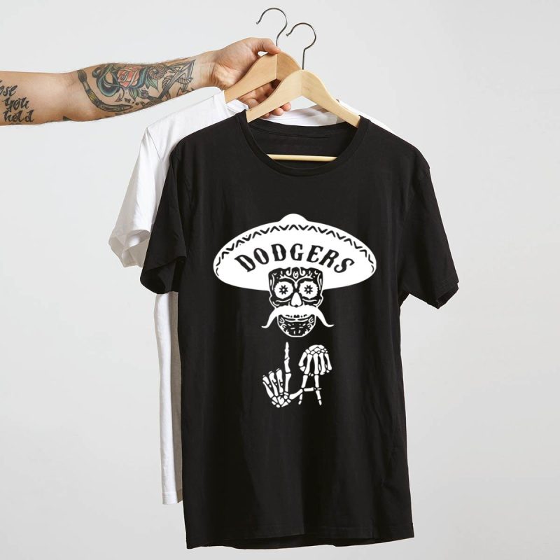 Skull Graphic Los Angeles Dodgers T-Shirt for Fans and Collectors - Image 4
