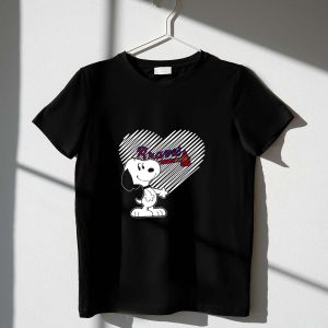 Snoopy Braves Heart Baseball Fan T-Shirt For Sports Enthusiasts