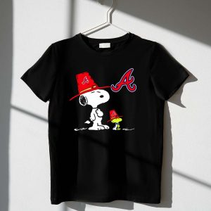 Snoopy And Woodstock Atlanta Braves T-Shirt – Fun Baseball Fan Tee