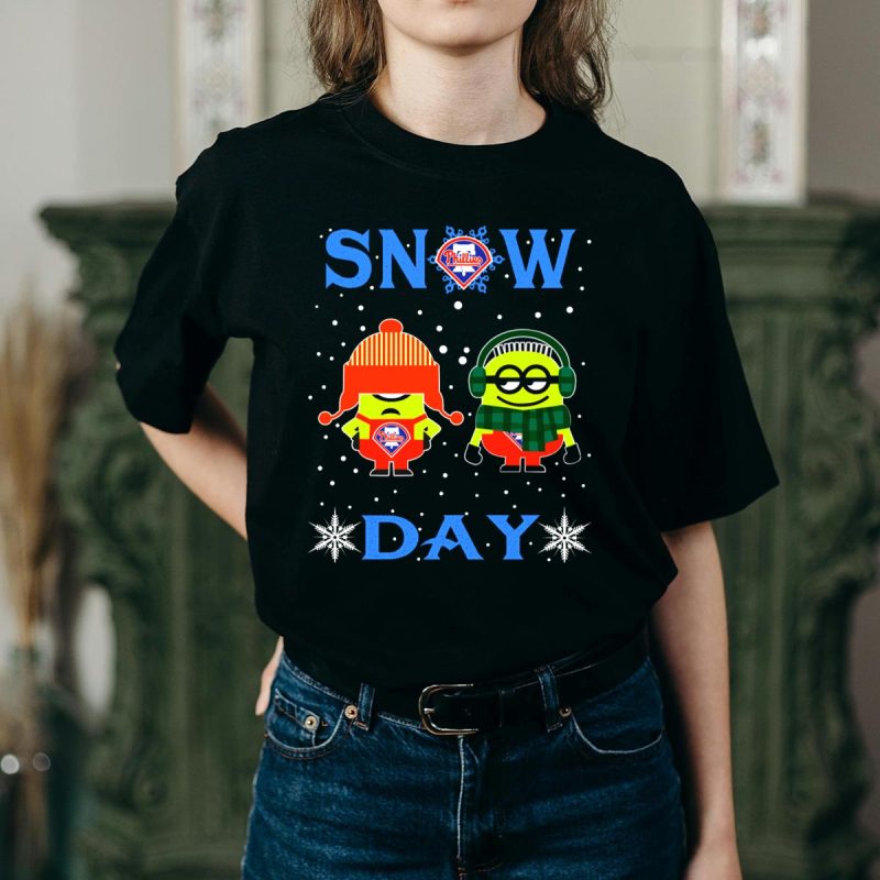 Philadelphia Phillies Winter Minions Design T-Shirt for Snow Days - Image 2