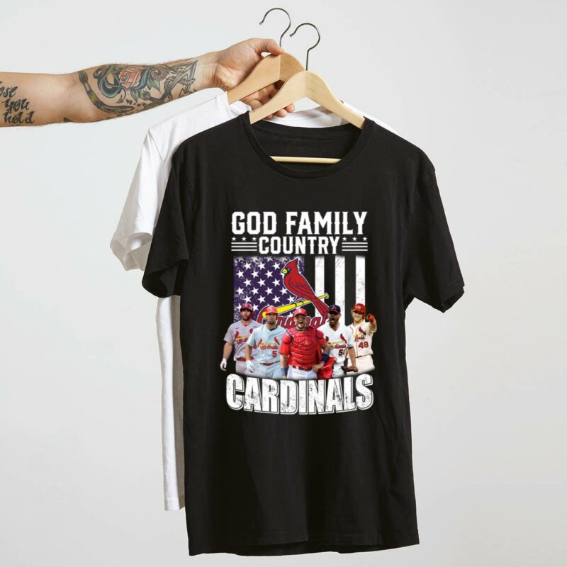 St Louis Cardinals God Family Country Graphic T-Shirt – Unisex Gift