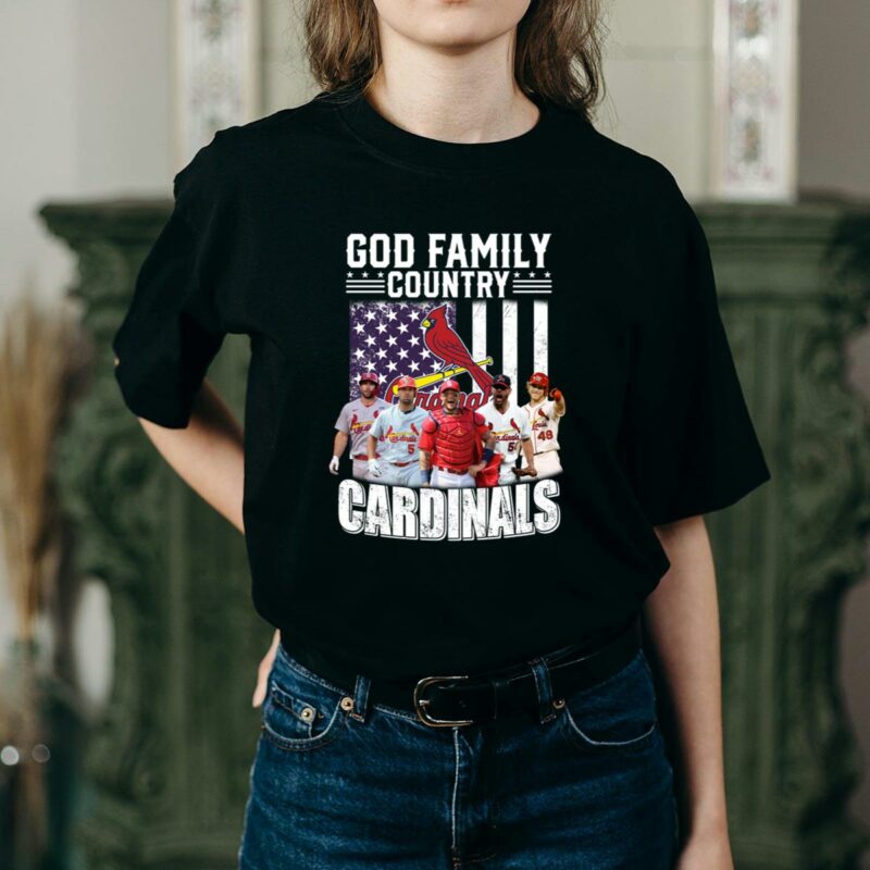 St Louis Cardinals God Family Country Graphic T-Shirt – Unisex Gift - Image 2