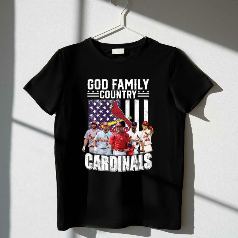 St Louis Cardinals God Family Country Graphic T-Shirt – Unisex Gift - Image 4