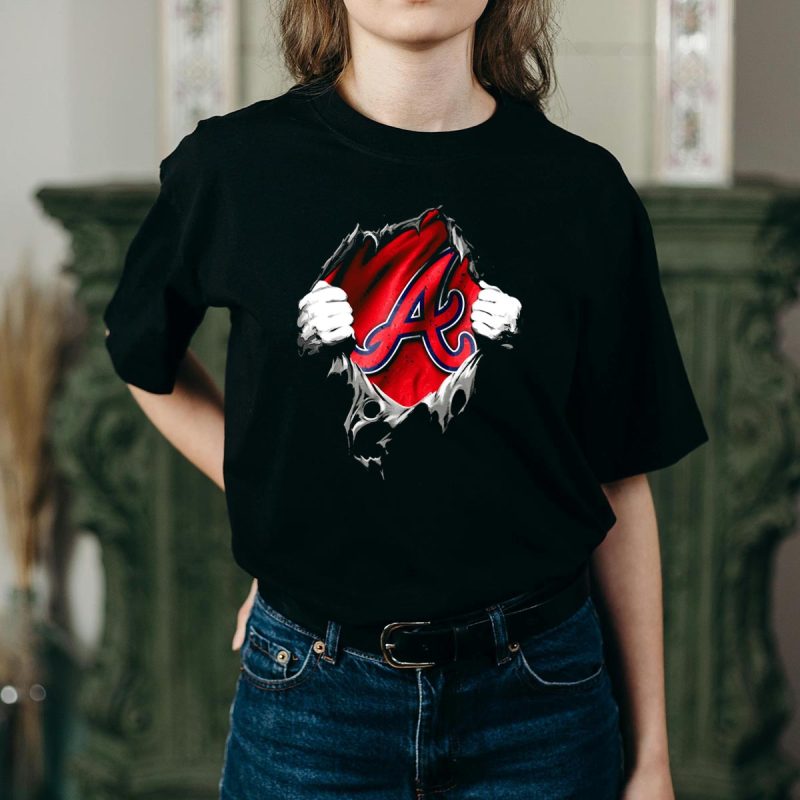 Atlanta Braves Torn V2 Logo T-Shirt - Stylish Fan Apparel - Image 2