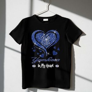 Sparkling Glitter Yankees Heart T-Shirt - Perfect Fan Gear