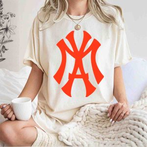 Young Astro Monogram Yankees Graphic T-Shirt For Fans