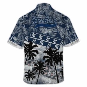 New York Yankees Hawaiian Shirt With Palm Tree Pattern Design